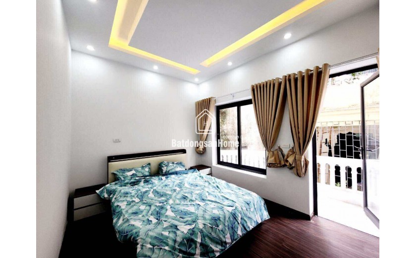 TT Hai Bà Trưng, Nhà Đẹp Dân Xây, Ngõ Nông Gần Phố, 45m - 5 Tầng Hơn 7 Tỷ